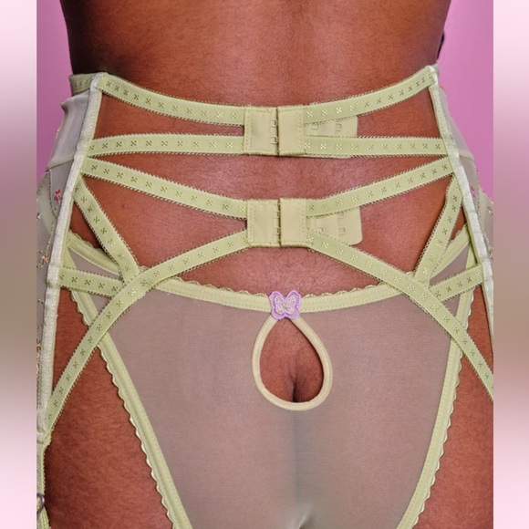 NWOT Flora Panty + Garter in Green - Picture 2 of 16